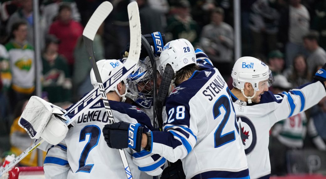 Team effort in home stretch rewarded as Jets secure playoff spot - Sportsnet